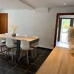 בית נופש Ancienne Maison Renovee Au Calme