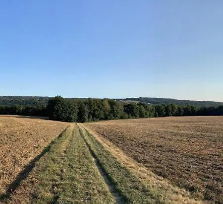 Сasa de vacaciones Ancienne Maison Rénovée Au Calme Wanze